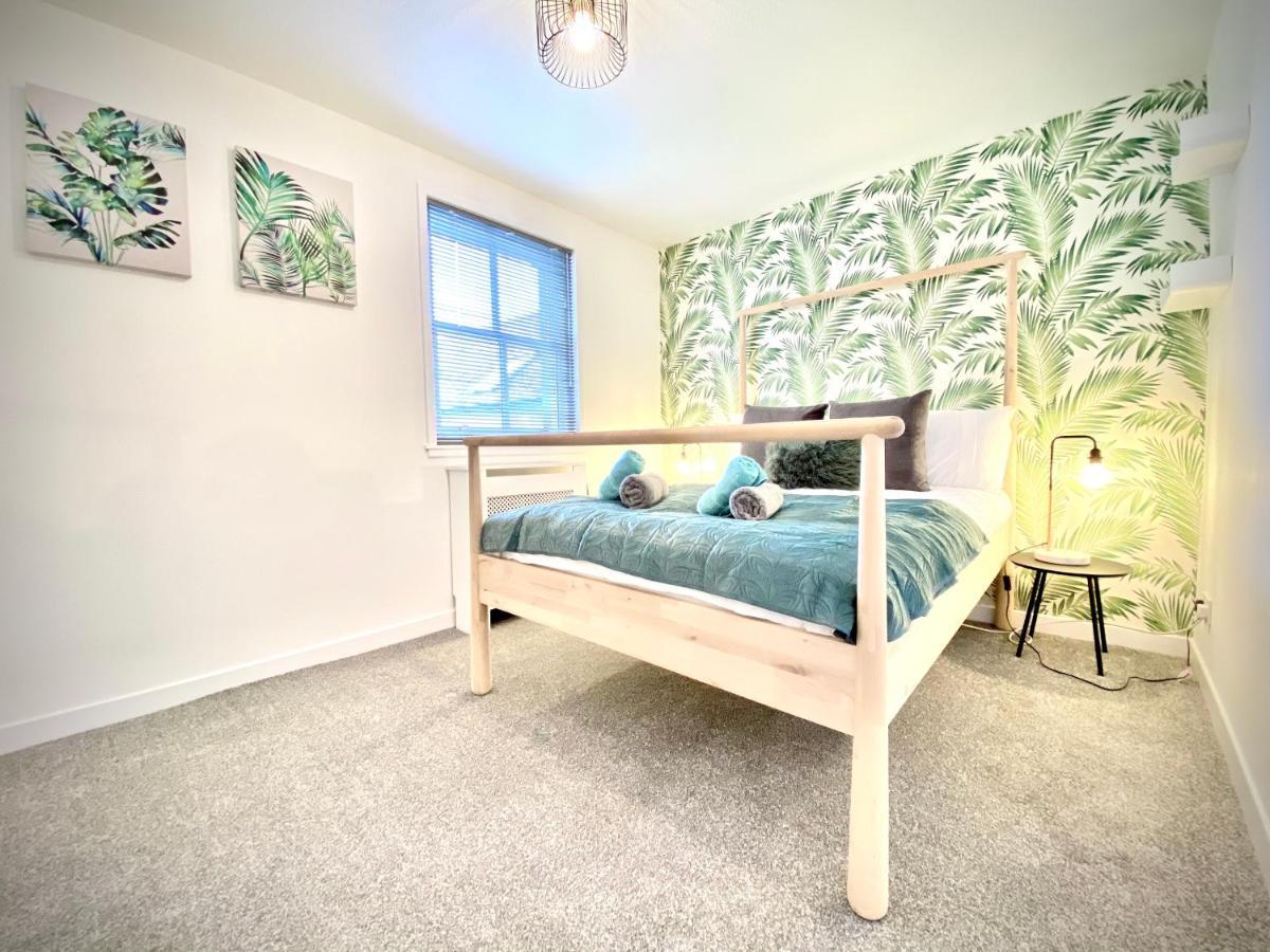 Stylish Central 2 Bedroom Apartment - Free Parking, Free Wifi Islas Orcadas Exterior foto