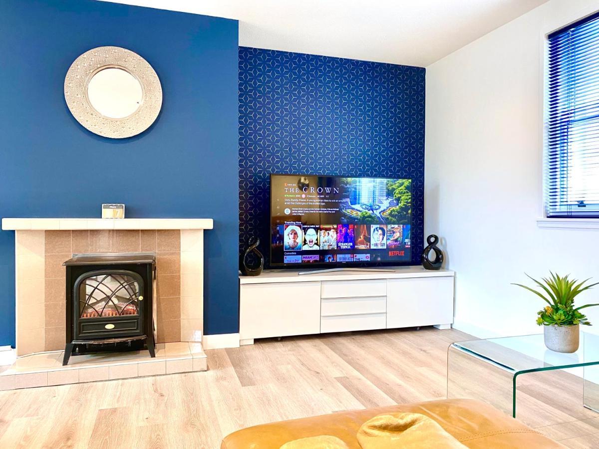 Stylish Central 2 Bedroom Apartment - Free Parking, Free Wifi Islas Orcadas Exterior foto